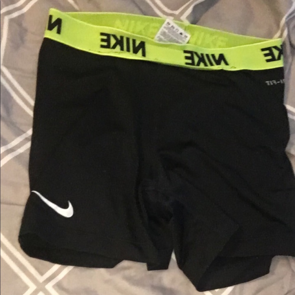 nike pros